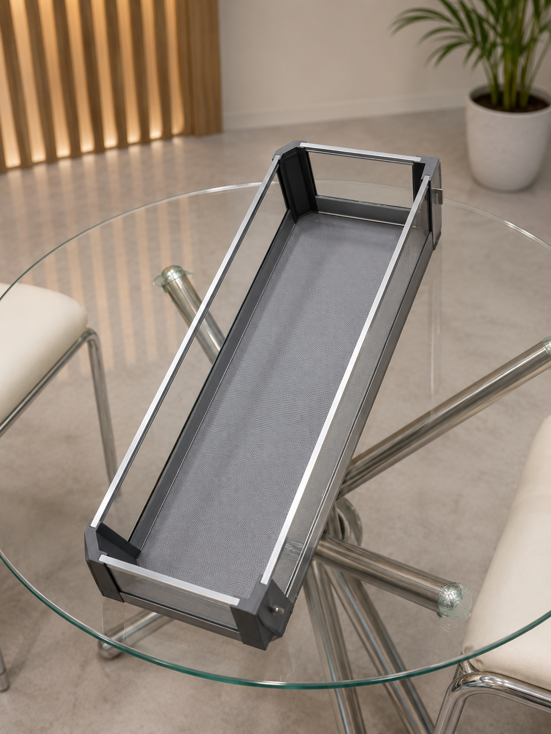 Silver Glass Pullouts